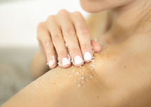 Load image into Gallery viewer, Lime + Grapefruit Dead Sea Salt Scrub