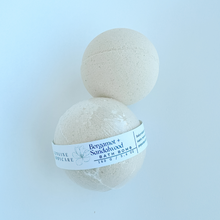 Load image into Gallery viewer, Bergamot + Sandalwood Bath Bomb